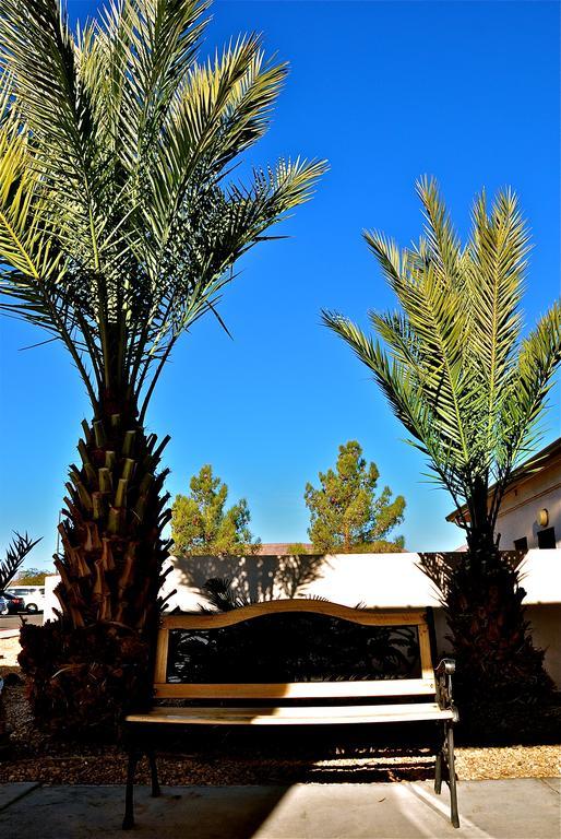 Landmark Inn Fort Irwin Exterior foto