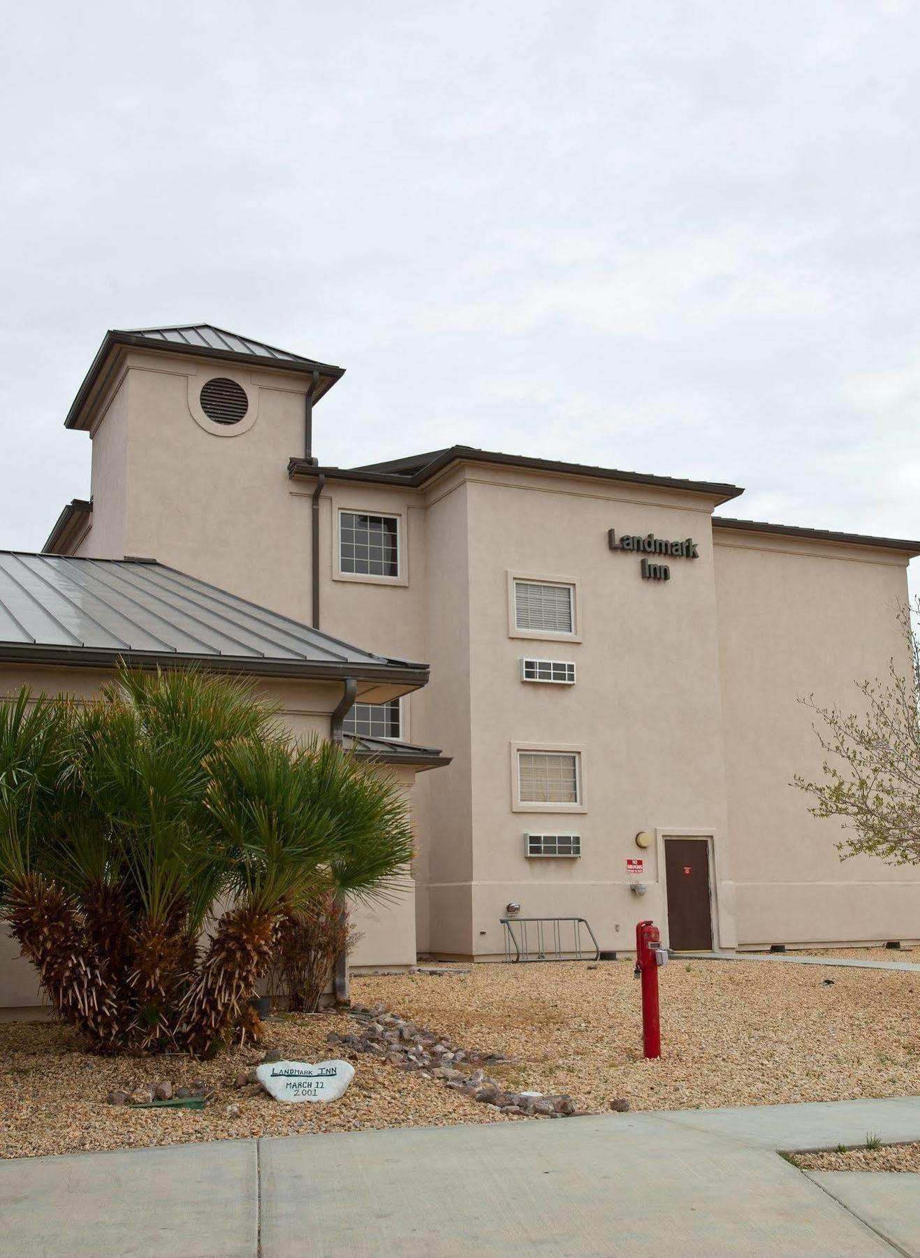 Landmark Inn Fort Irwin Exterior foto